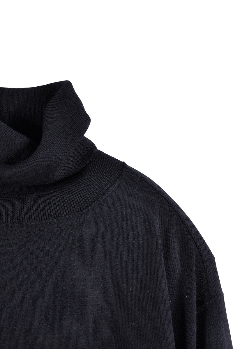 TRANSIT Wool Turtleneck Sweater